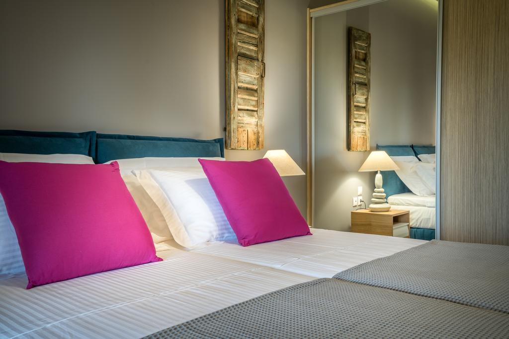 Villa Rivazzurra Beachfront Luxury